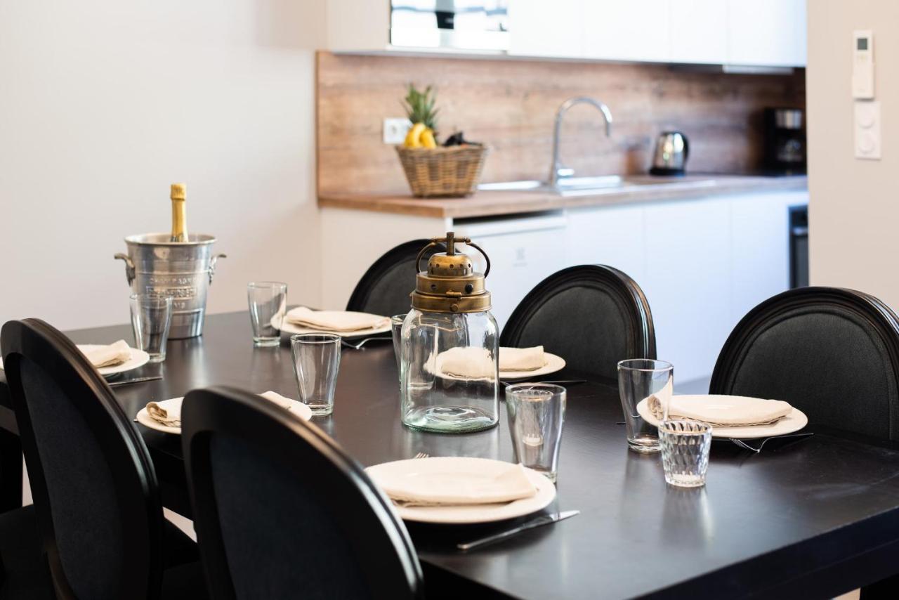 La Terrasse De La Tour Pinte. Apartment Каркасон Екстериор снимка